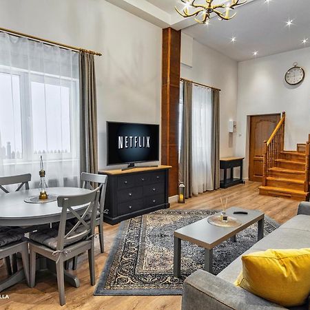 Green Yard Villa Предеал Екстериор снимка