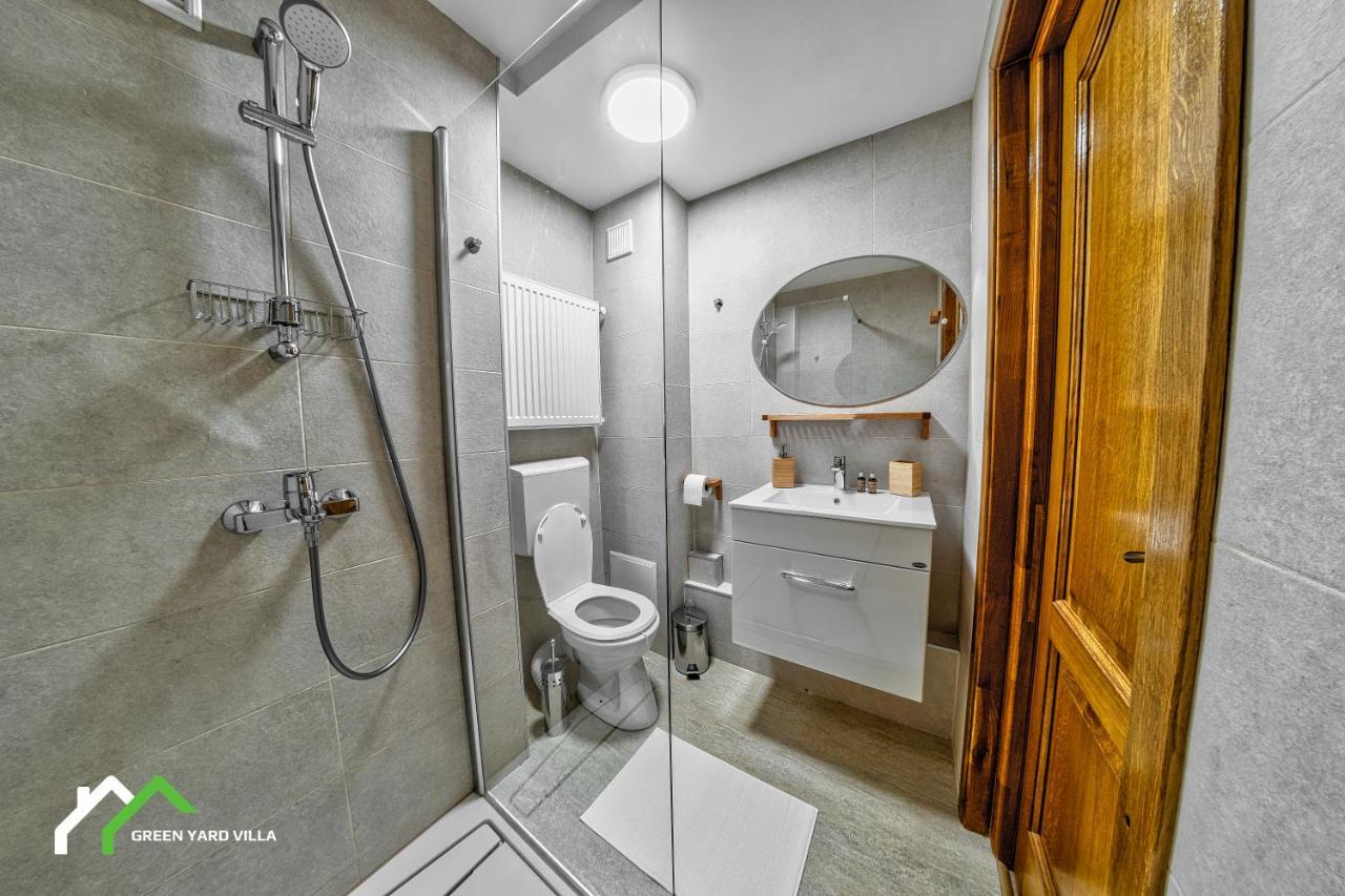 Green Yard Villa Предеал Екстериор снимка