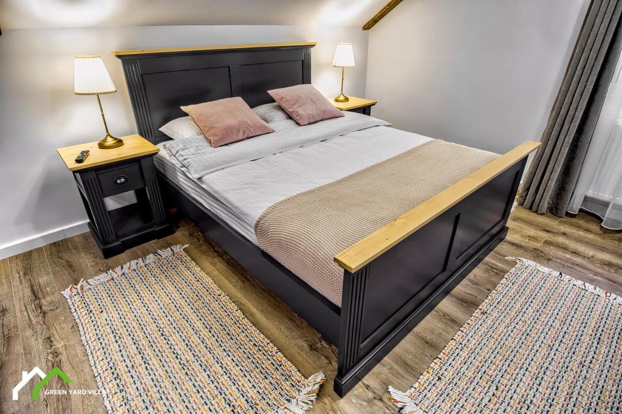 Green Yard Villa Предеал Екстериор снимка